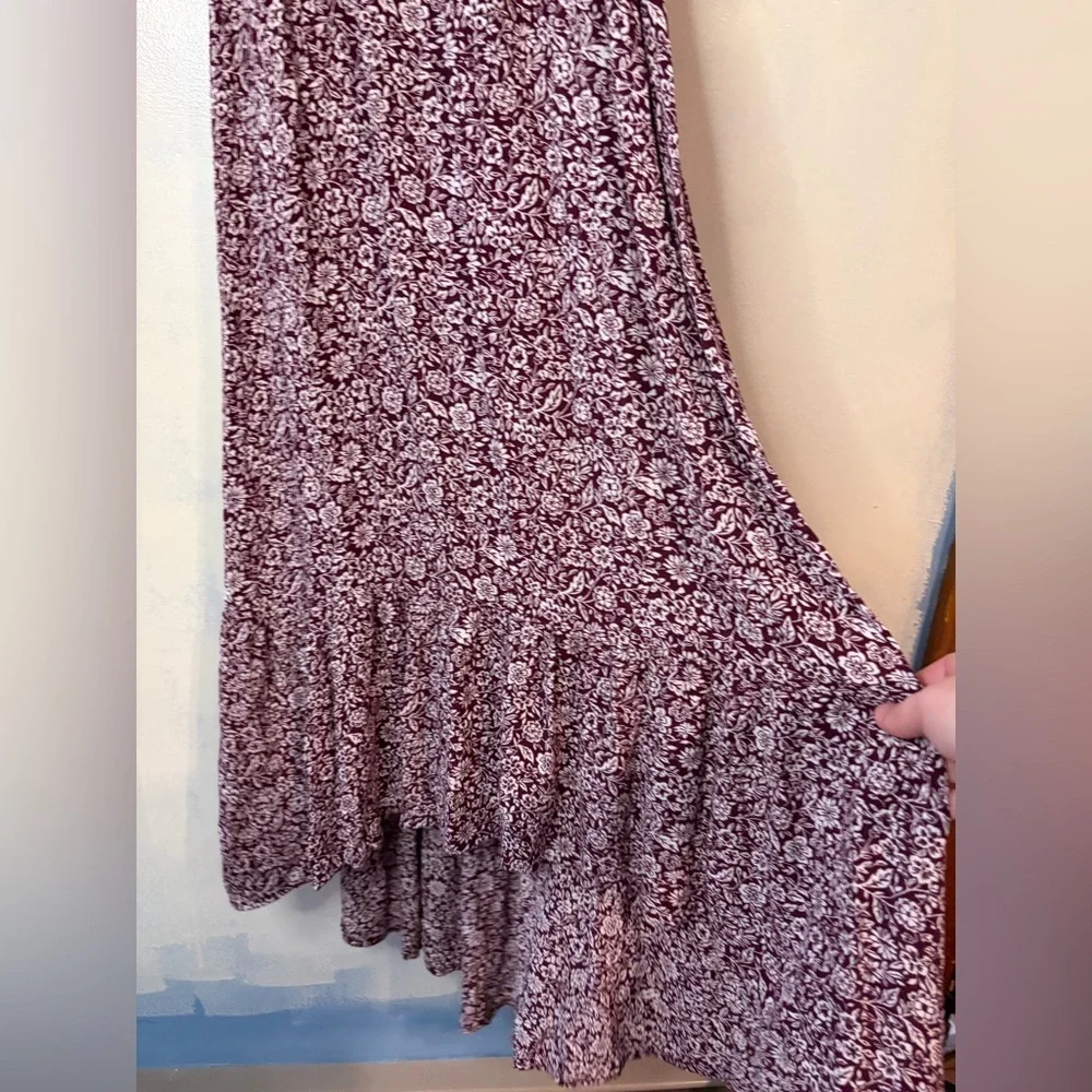 Abercrombie and fitch off the shoulder maxi dress dainty floral print XS